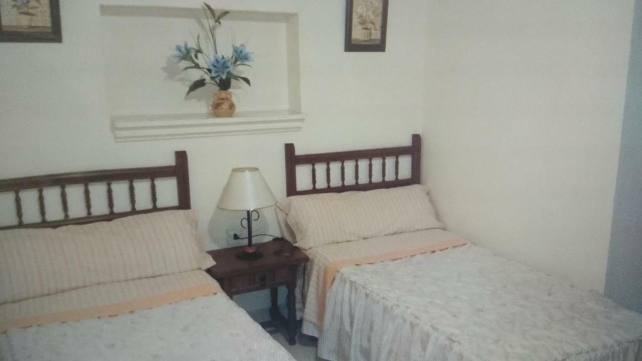 Hostal Alameda Mérida Kültér fotó