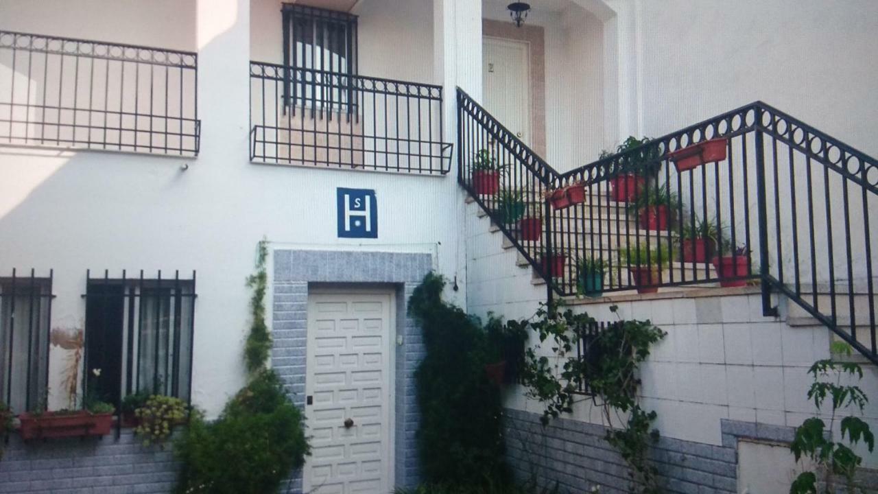 Hostal Alameda Mérida Kültér fotó